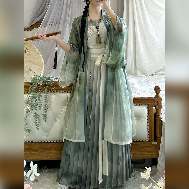 大きいサイズの漢服の女性200斤の太った宋製の漢服の女性の仙人はやせています。|undefined