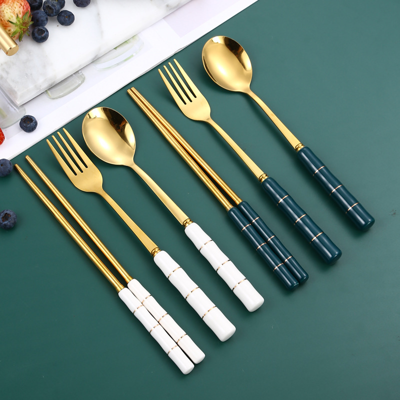 Palillos de acero inoxidable traje de cuchara estudiante vajilla portátil cuchara de tres piezas tenedor caja de almacenamiento de mango de cerámica