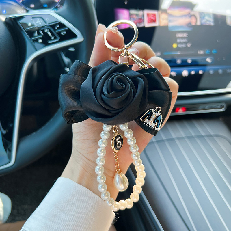 Tela rosa flor cadena de perlas llavero gota de agua accesorios bolsos personalizados adornos llavero de control remoto de coche coreano