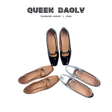 Queen Daolv 2024新款复古平底休闲百搭方头做旧擦色玛丽珍单鞋女