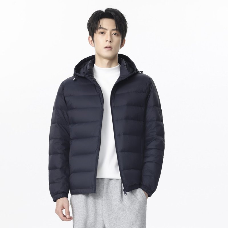Stylish and simple solid color hooded down jacket for teenagers and men, suitable for winter, comfortable, warm, casual and versatile.