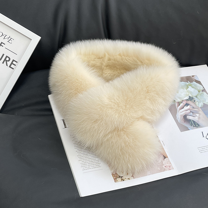 Apricot color (clip style double-sided hair)