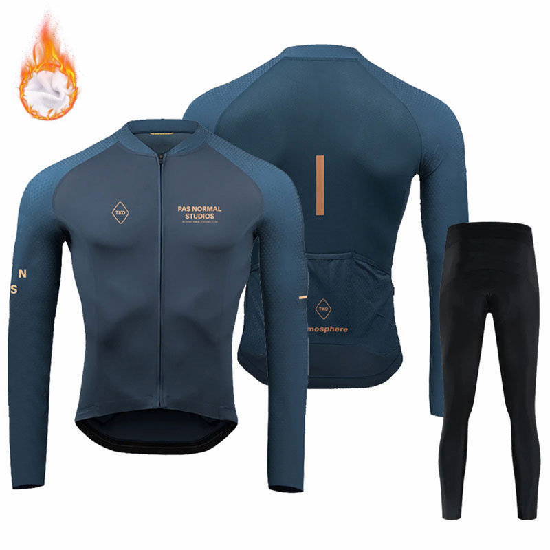suit 4