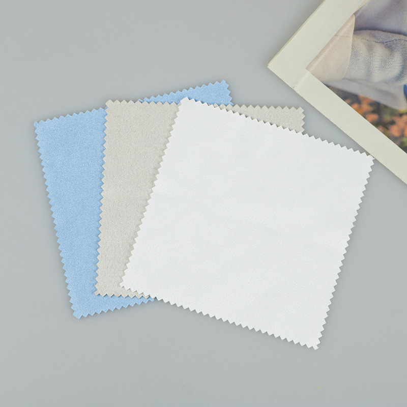 ジュエリークリーニングクロス 10x10cm 小包装 携帯用時計クリーニングクロス 微細繊維 パールジュエリー・メガネ拭き