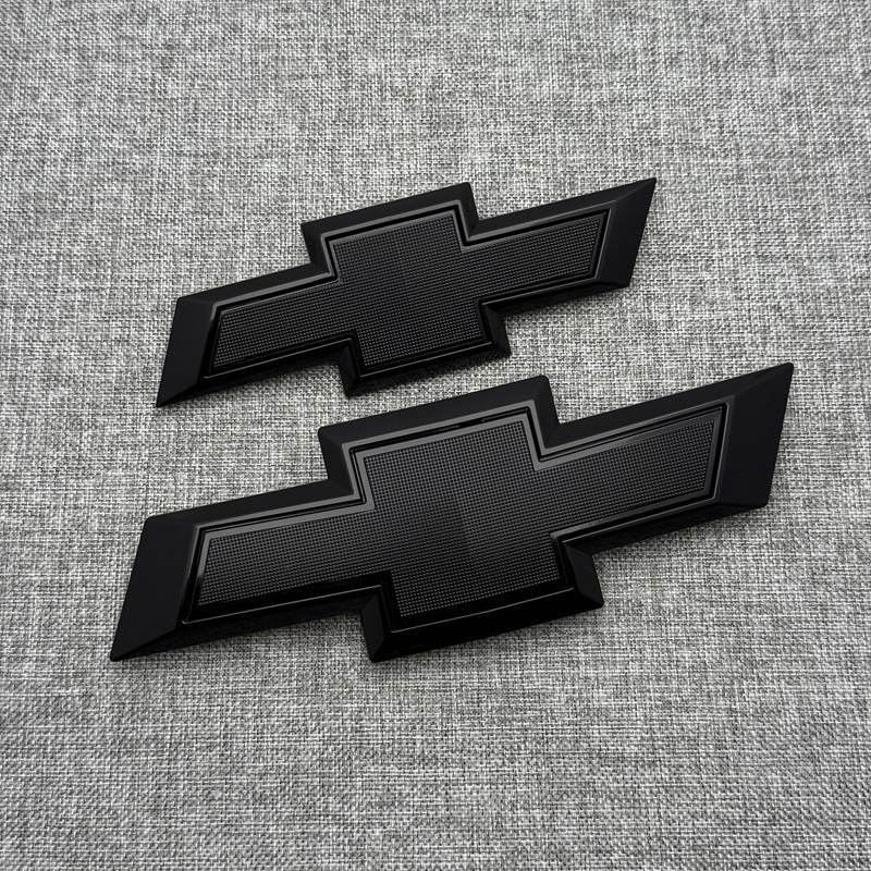 Applicable to Chevrolet Cruze Models 17-22, Front and Rear Cross Logo Replacement, Blackened Car Emblem