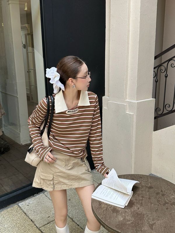 【深圳南油】MIU系设计感条纹长袖polo套头设计洋气经典新款早秋|undefined