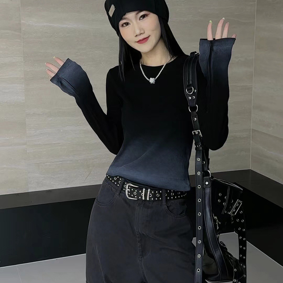 Black Gradient Shoulder Long-sleeved T-shirt Women's Autumn Slim-fit Tight Inner Base Shirt Short 2024 New Top
