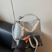 �����y�������С����2025���s�ٴ�μ�б���ŮʿС���OӋţ�ǰ�