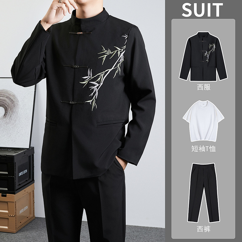 Black jacket + white short-sleeved t-shirt + black pants (green leaf style)