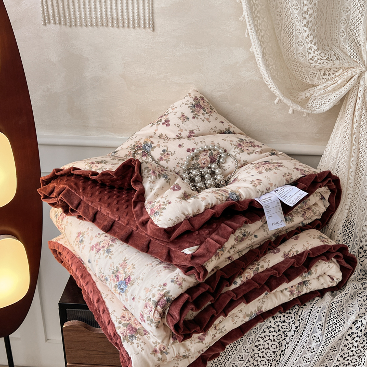 Classe A de algodón de doble capa de hilo de flores de encaje de doble persona cálida edredón de frijoles de otoño y invierno nuevos productos cálidos de peluche para bebés image 14