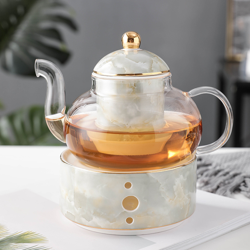 Cerámica Retro de porcelana de hueso de alto valor Juego de taza de café de estilo europeo Juego de té de la tarde Caja de regalo Taza de té de alta calidad Taza y platillo