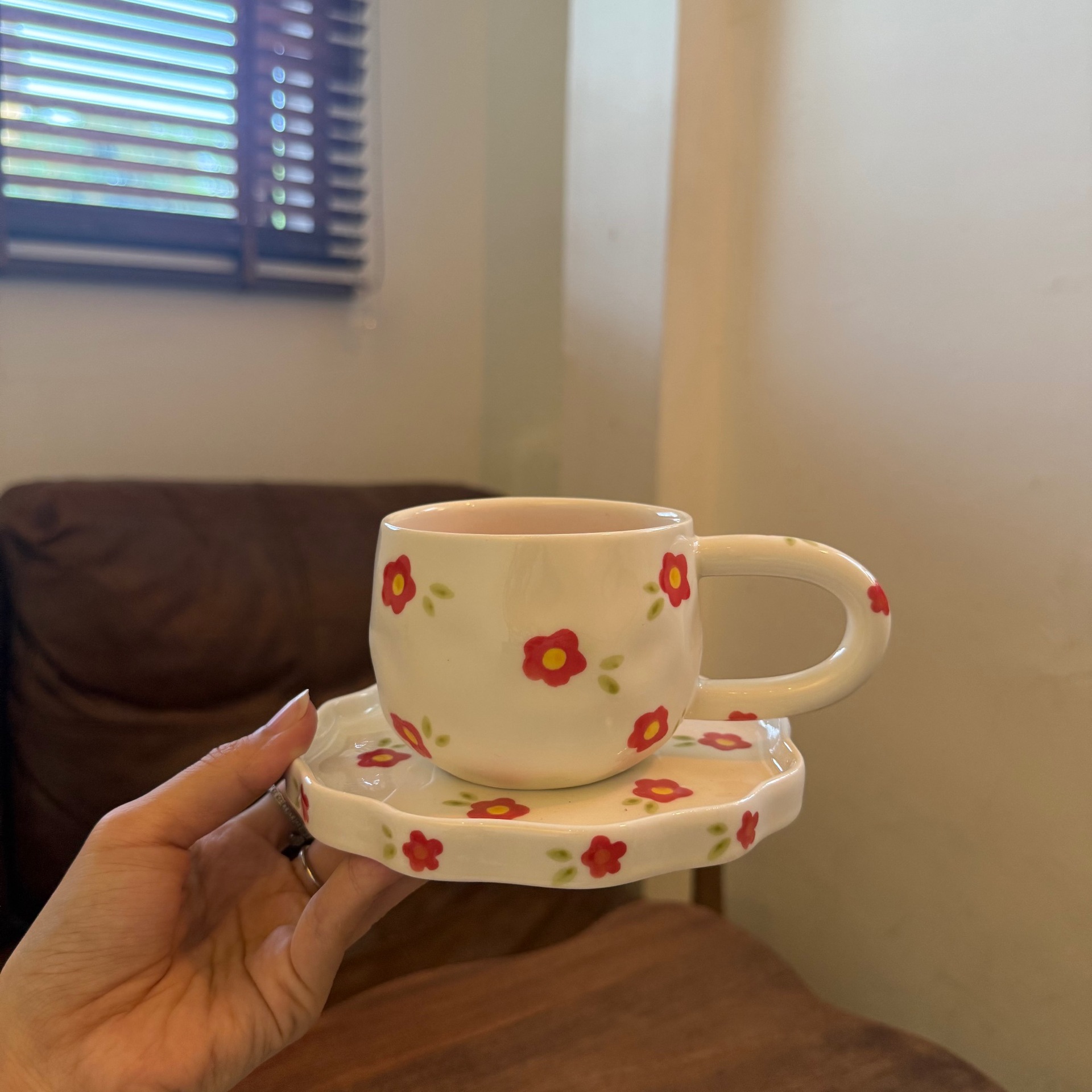 Navidad francesa retro pinza de mano pura pintada a mano taza de café de cerámica plato de alto valor plato de postre de té de la tarde