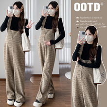 孕妇背带裤秋冬款小个子秋冬外穿2025新款时尚洋气宽松休闲两件套
