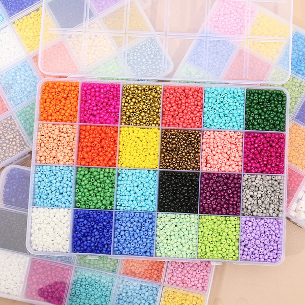 Acrylic beads with letters
