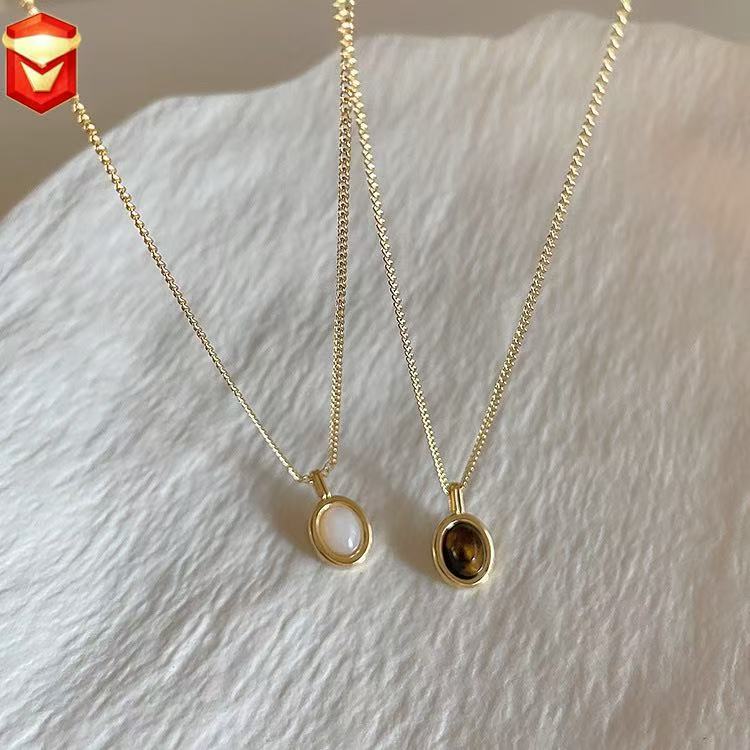 Shell Pendant Necklace French Retro Cat's Eye Stone Women's Niche Simple High-End Light Luxury Clavicle Chain Jewelry Wholesale