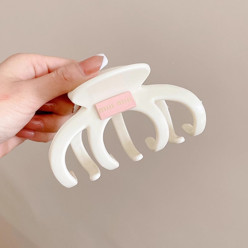 Zhao Lusi mismo estilo de clip de agarre de lazo femenino 2025 nuevo clip de tiburón grande de alta gama en la parte posterior de la cabeza horquilla