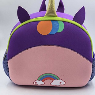 ��ͯ������ͨ����3-5�q��ˮ�ϱ�����С���������а���Ů���p���