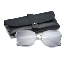 ���R���R���ݽz������ ���R��� ���{��yԇ��