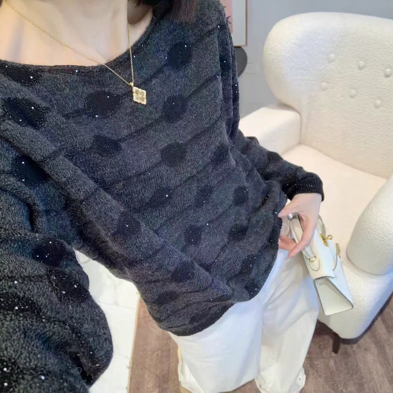 2026 Autumn New Floral Sequin Round Neck Long Sleeve Knit Sweater Women's Loose One-Shoulder Pullover Sweater Women's Top 2026 Autumn New Floral Sequin Round Neck Long Sleeve Knit Sweater Women's Loose One-Shoulder Pullover Sweater Women's Top