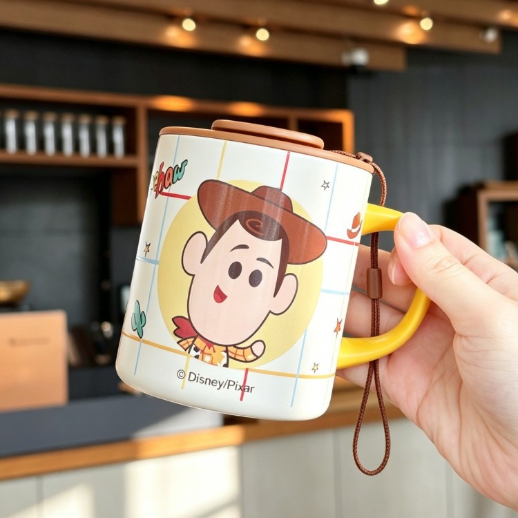 Toy Story Strawberry Bear Taza de acero inoxidable caricatura de alto valor con tapa taza de escritorio de oficina taza