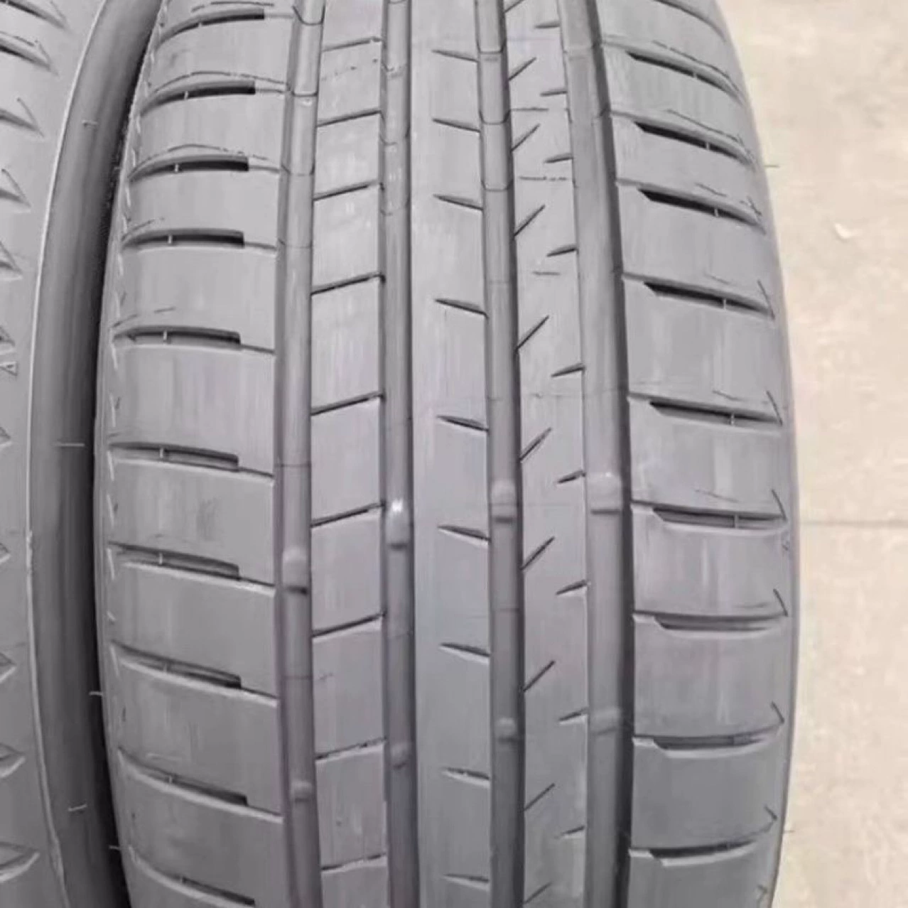 Б/у шины Bridgestone 235/55R18 оригинал для Tiguan Tanyue RAV4/Copachi Harvard H2 Senna