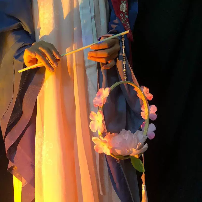 中秋节小兔子灯笼儿童手工diy材料包手提发光小花灯宫灯夜市摆摊