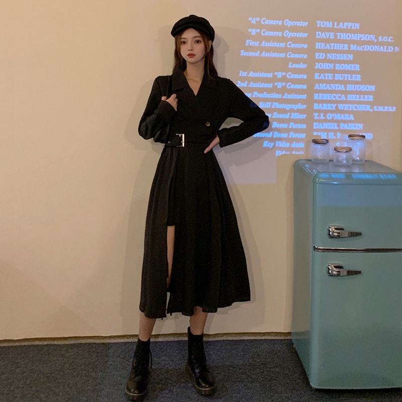 Hepburn style skirt 2022 spring new chic French split high waist long sleeve black sweet and spicy style dress women