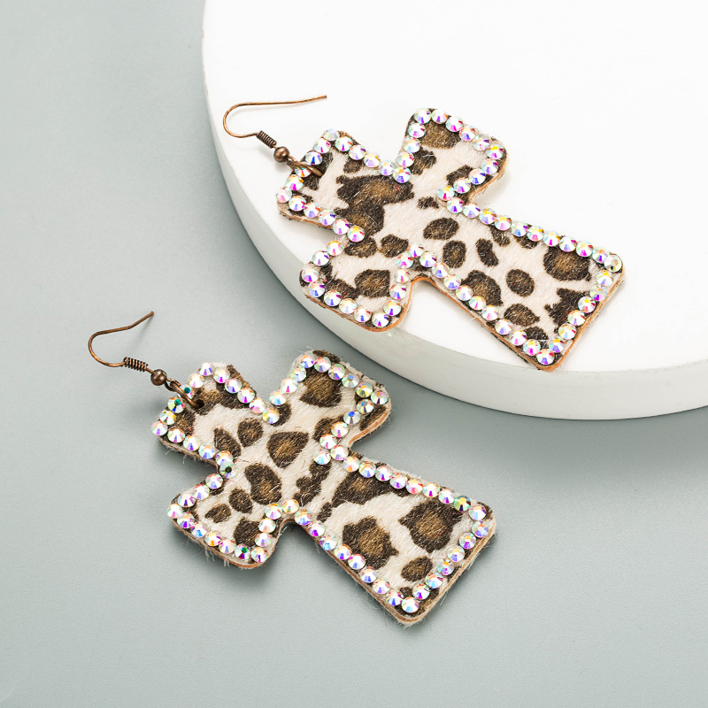 Double-sided Leopard Print Leather Earrings display picture 8
