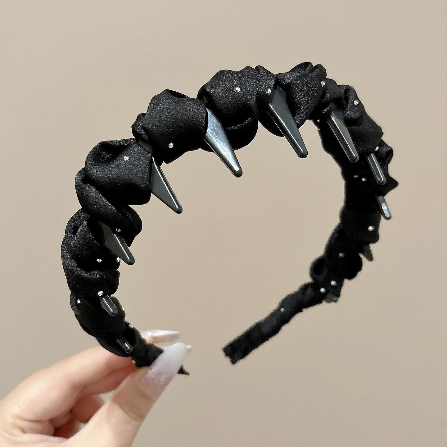 Diadema alta para mujer, nueva colección 2026, accesorio para el cabello estilo Chanel francés, elegante banda ancha para el cabello.