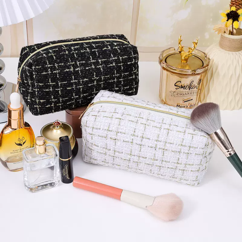 新款金丝高颜值化妆包韩系大容量收纳包便携简约时尚格子洗漱包