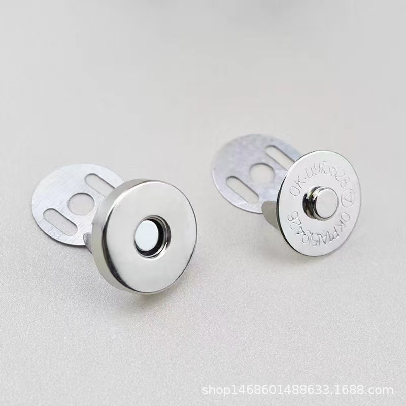 Mayorista 14mm botones magnéticos de succión magnética bolsas de tela botones magnéticos almohadillas de pie abierto bolsas de ropa accesorios de hardware