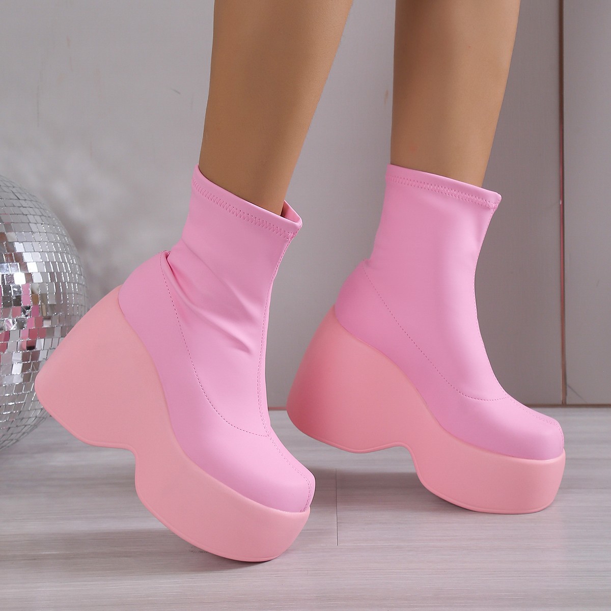 ShoeVault Plus Size Foreign Trade 2025 Spring And Autumn Thick Sole Square Toe Casual Stretch Short Fashion Martin Boots Women's_vogvips.com