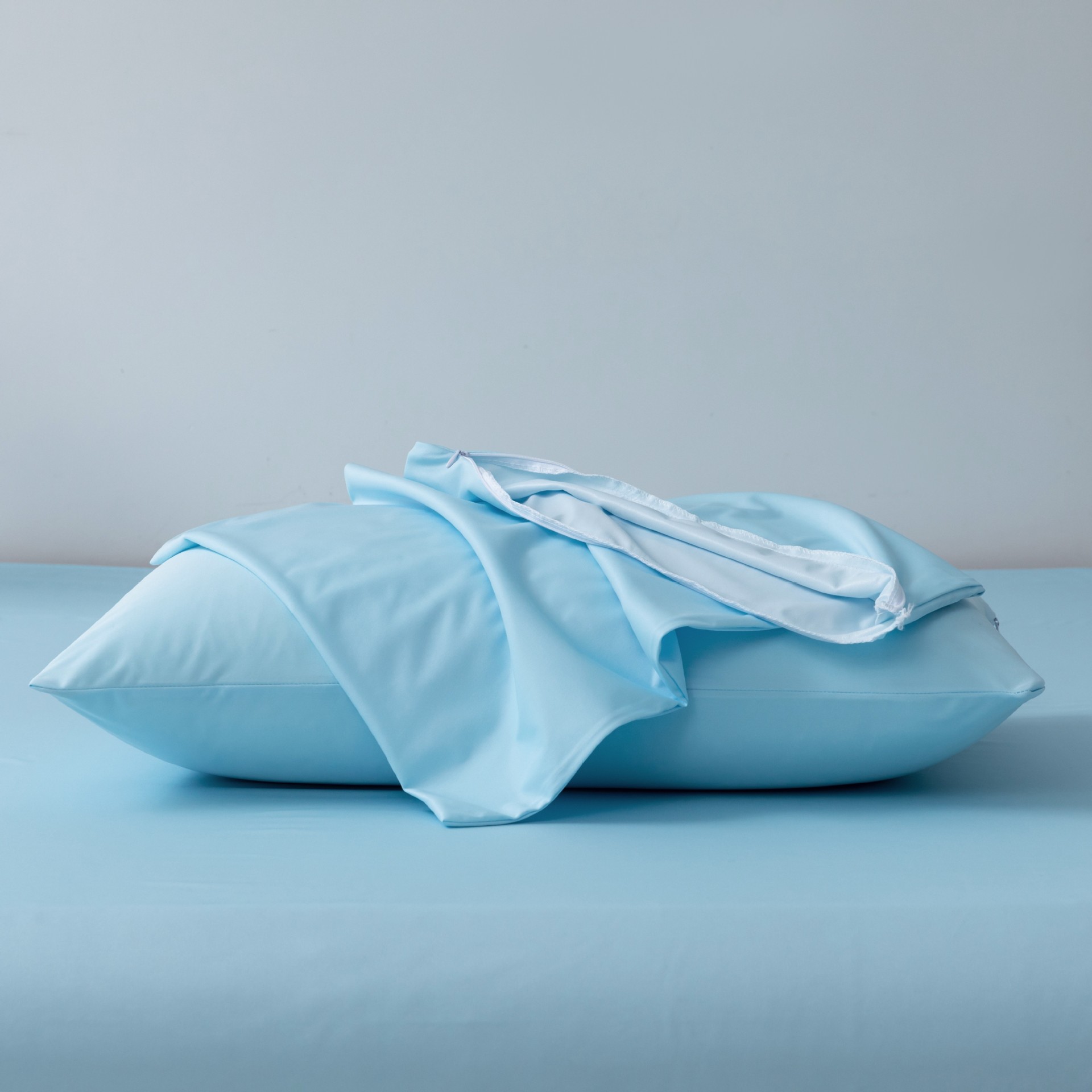 라이트 블루 싱글