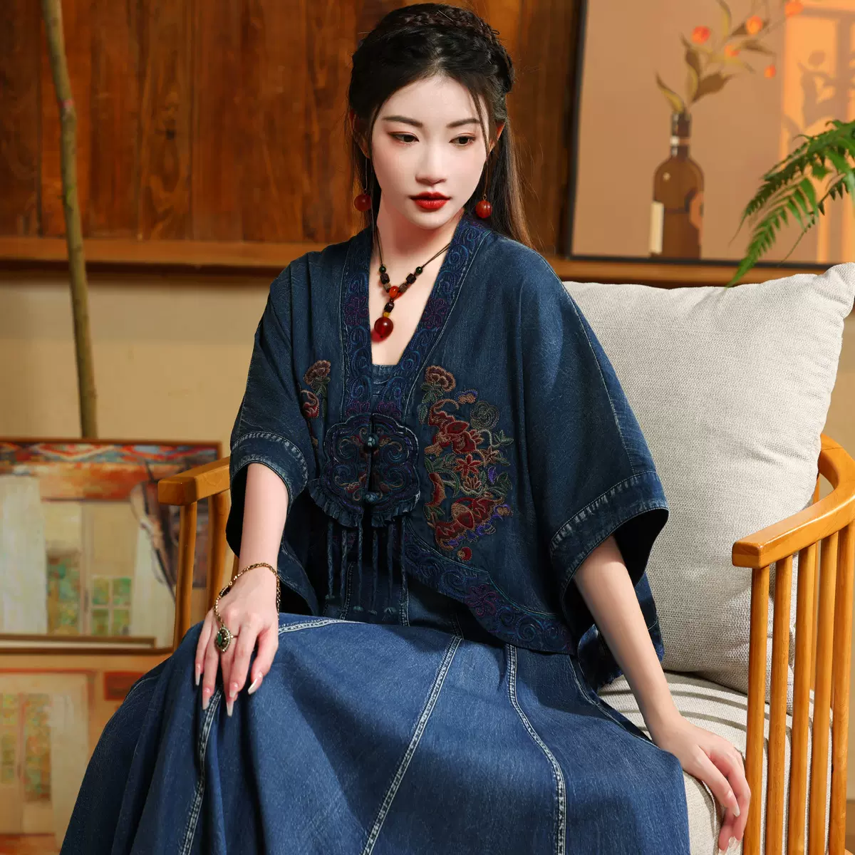 2025春季新款中国风重工刺绣牛仔上衣女小众落肩袖牛仔外套女9363