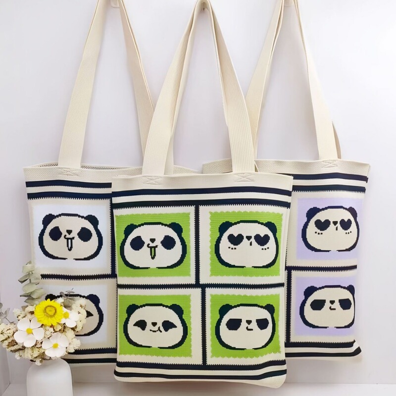in stock wholesale Chengdu panda grandpa with cute large capacity shoulder bag gift bag hand bag knitted bag