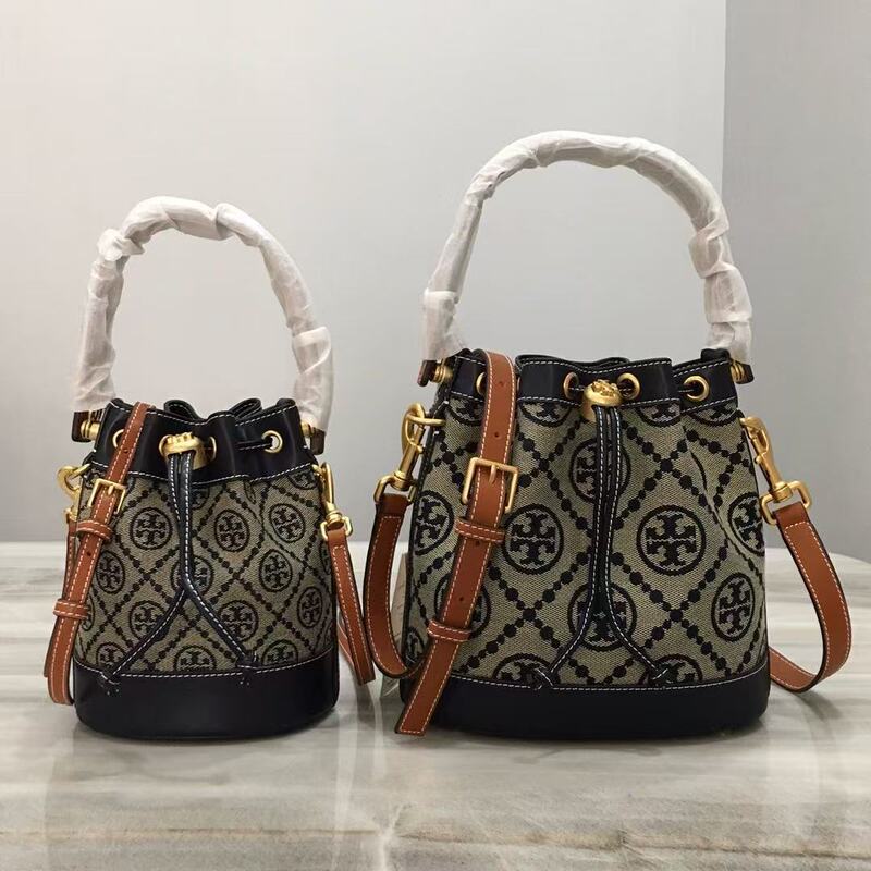24Tb Year of the Dragon New Canvas Cowhide Single Shoulder Crossbody Fashion Trend Drawstring Bucket Bag Wine Barrel Pillow Tote Bag