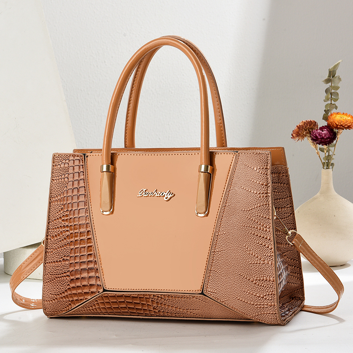 Bolso de mujer nuevo bolso de hombro de gran capacidad temperamento bolso de madre de cuero suave bolso de mujer de viaje de moda puede ser mensajero