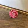 Fuchsia bottle cap, shoelace buckle