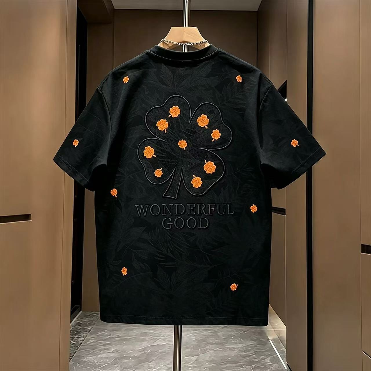 Men's Trendy Summer T-Shirt Style Casual Versatile Tie Dye Leaf Embroidery Short Sleeve Fashionable Lucky Four Leaf Clover_viptrois.com