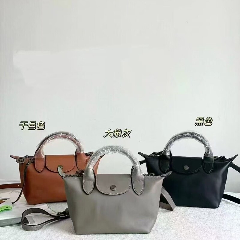High-End Version Dragon Mini Large-Capacity Genuine Leather Bag, Mini Calfskin Dumpling Bag, Crossbody Bag for Women High-End Version Dragon Mini Large-Capacity Genuine Leather Bag, Mini Calfskin Dumpling Bag, Crossbody Bag for Women