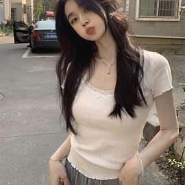 芭蕾风纯欲蕾丝花边白色短袖t恤2026年夏季新款女装修身短款上衣