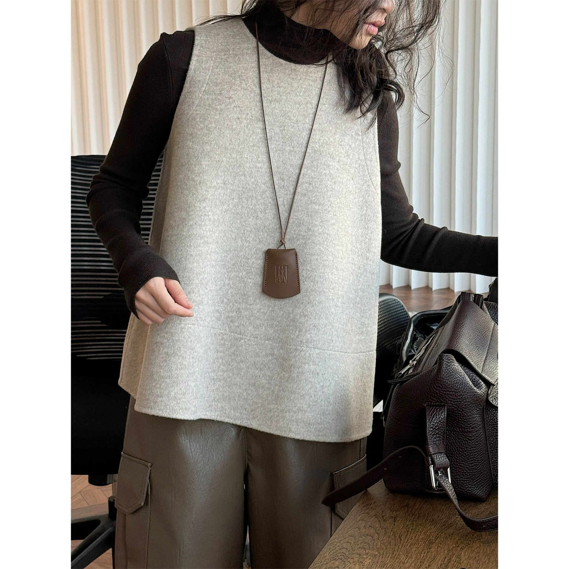 Новый зимний модный многослойный шерстяной двусторонний серый жилет в японском стиле, кукольный топ трапециевидной формы для женщин