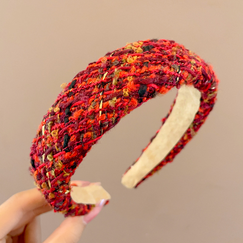 Año Nuevo para mujeres cráneo alto otoño invierno terciopelo de alta sensación cara pequeña agujero de cabello simple cabeza antideslizante universal