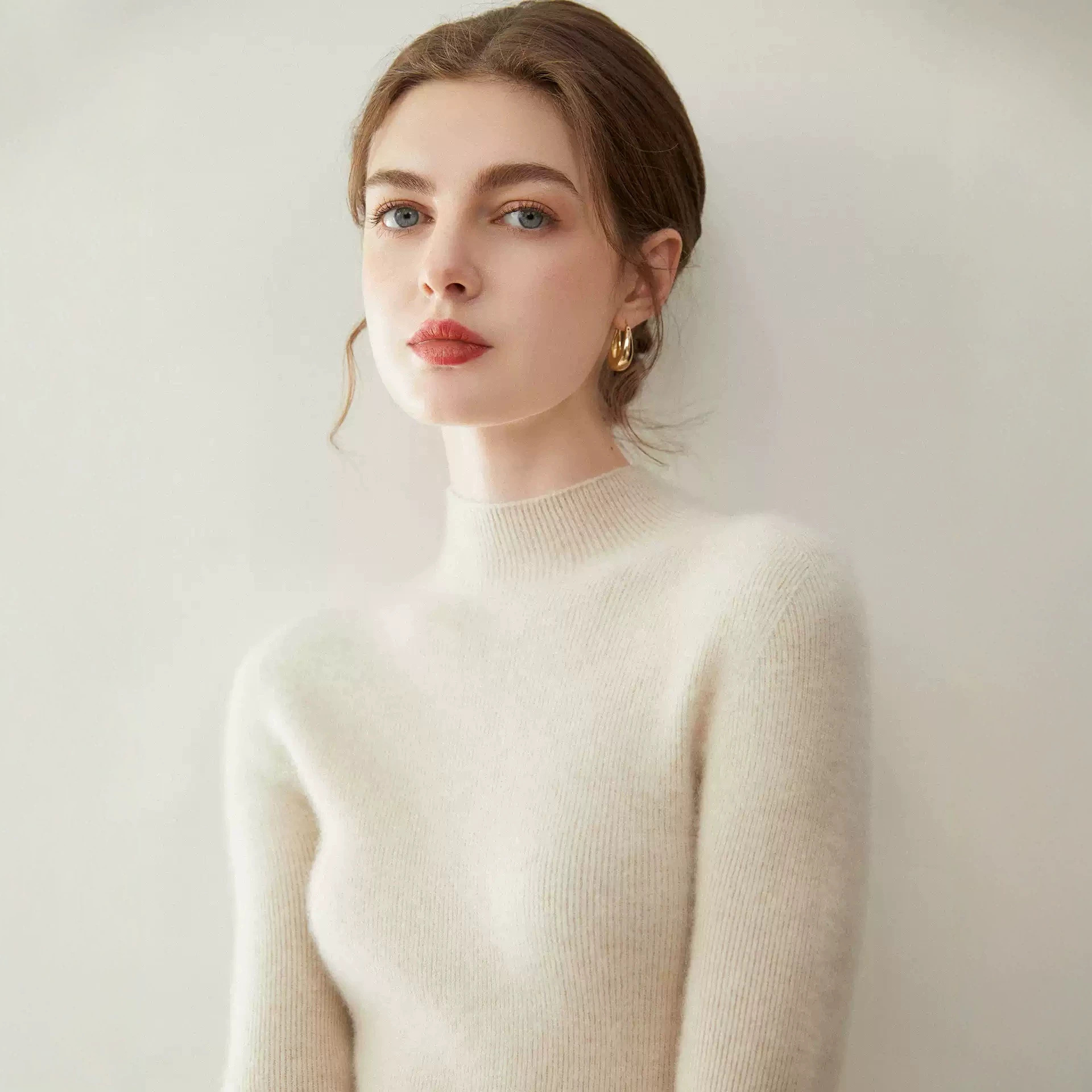 Seamless One-Piece ~100% Cashmere Half-Turtleneck Sweater for Women, Slim Fit, Slimming Knit Base Sweater for Women, Autumn and Winter