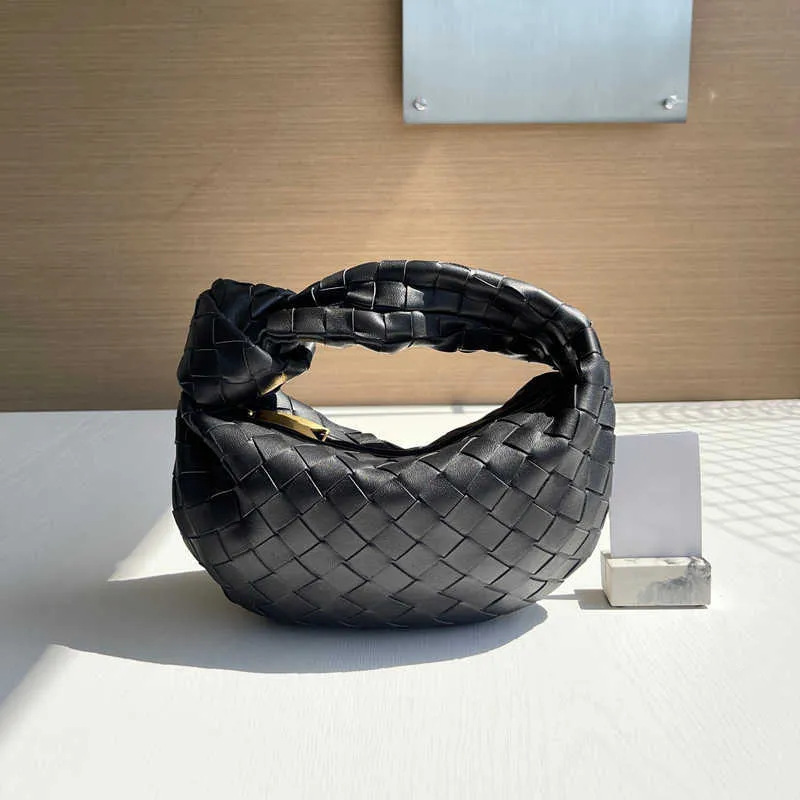 In-Stock Bv Woven Bag Women's Fashion Versatile Compact Handbag Dumpling Bag Niche Design Knotted Horn Bag Cross-Border