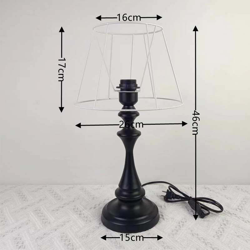 Xianfan transfronteriza ebay múltiple lámpara de mesa opcional accesorios base de hierro de plástico con interruptor de botón de alambre marco de hierro estilo europeo