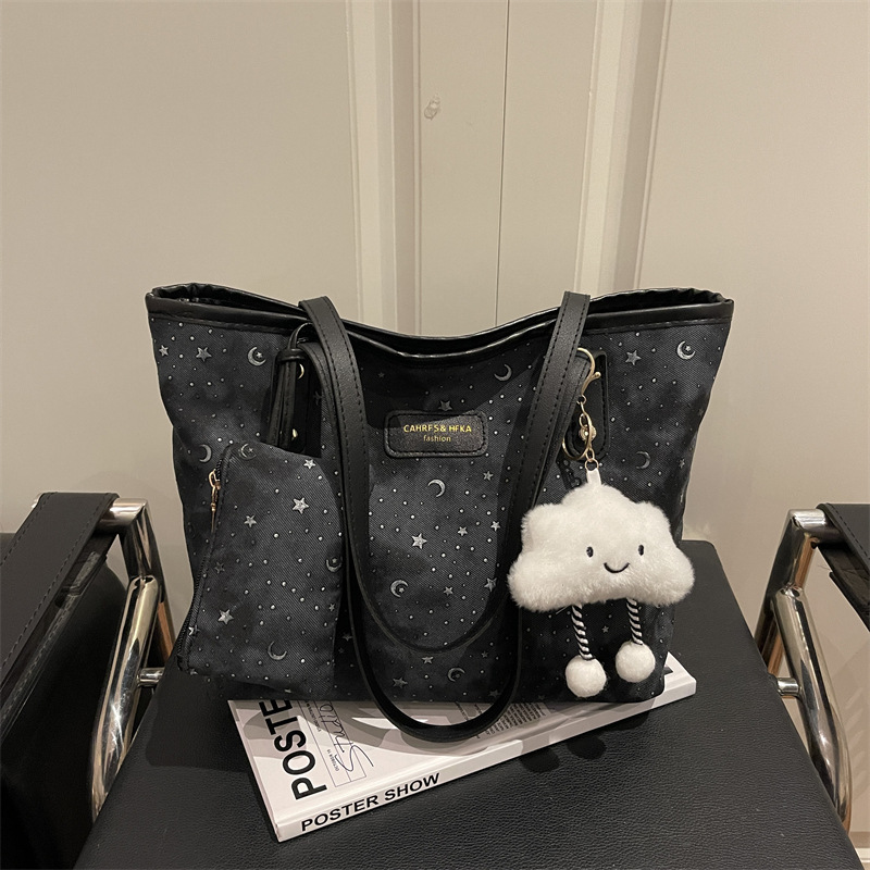 Bolso de moda de moda temperamento versátil bolso de hombro de gran capacidad 2026 nuevo bolso de brazo de viaje simple casual