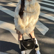 �Ӻ�ëëƤ������Ů����2025���¿�͹Ż�ɫ���ñ�ů�Lë����