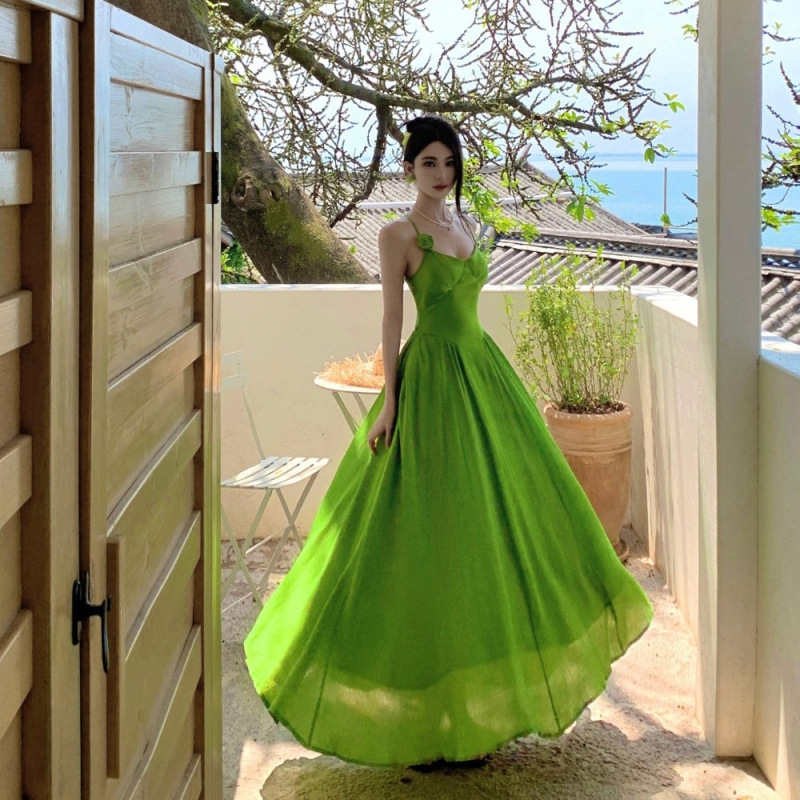 Real Shot Large Backless Adjustable Cross Strap Vacation Strap Long Dress Island Style Skirt dress