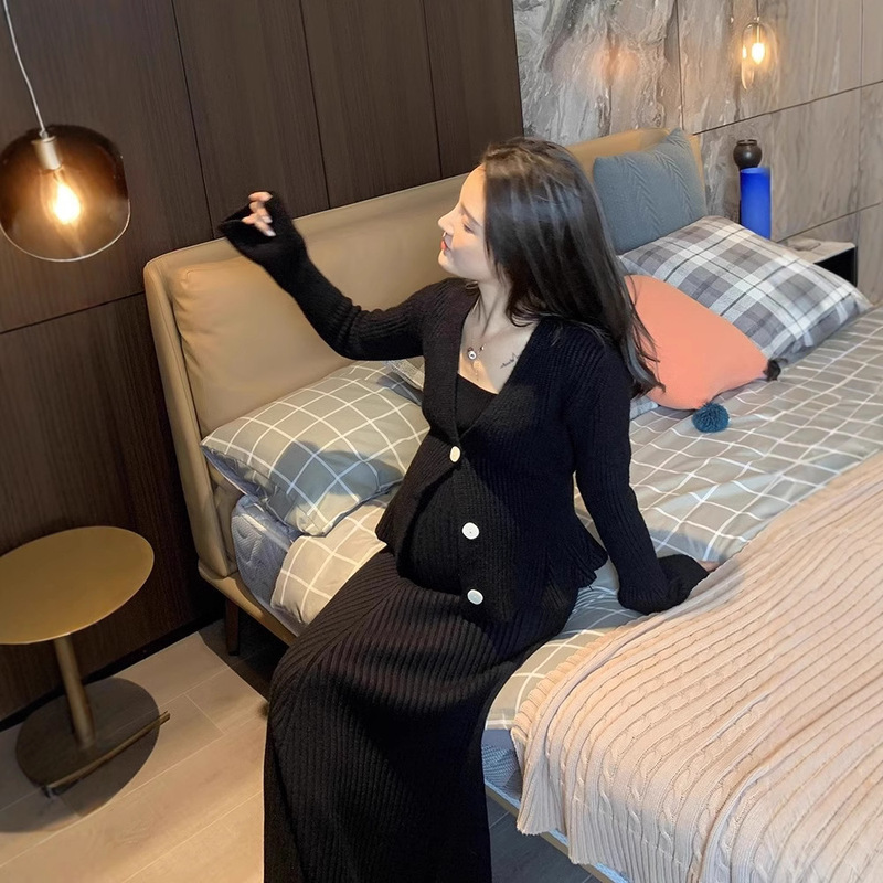 Maternity Winter New Arrival suit Autumn and Winter Cardigan Sling Knitted Foreign Style Hull Style Hot Mom dress Knitted Maternity Winter New Arrival suit Autumn and Winter Cardigan Sling Knitted Foreign Style Hull Style Hot Mom dress Knitted